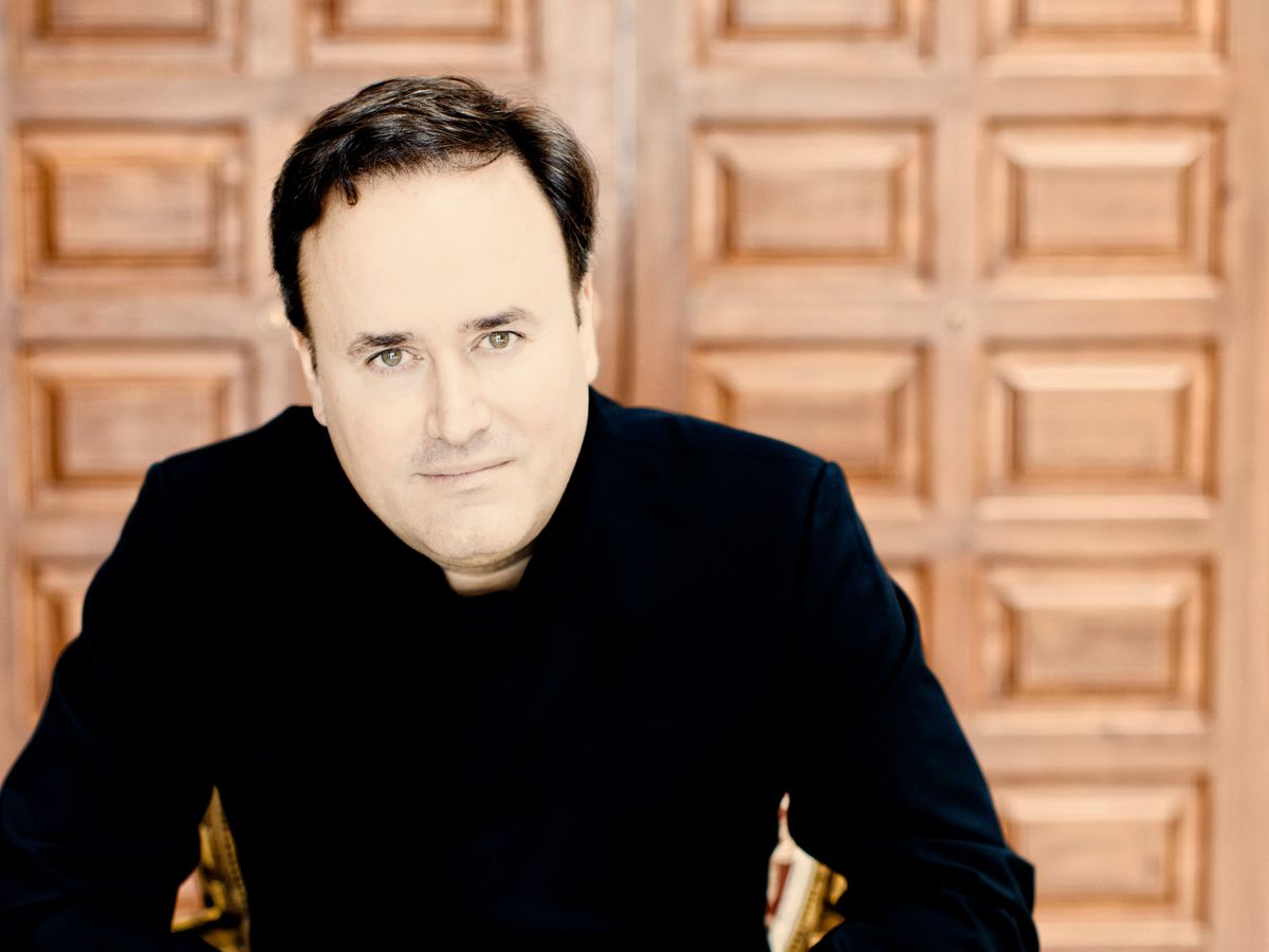 Chichon dirige Tosca – Orquesta Filarmónica de Gran Canaria
