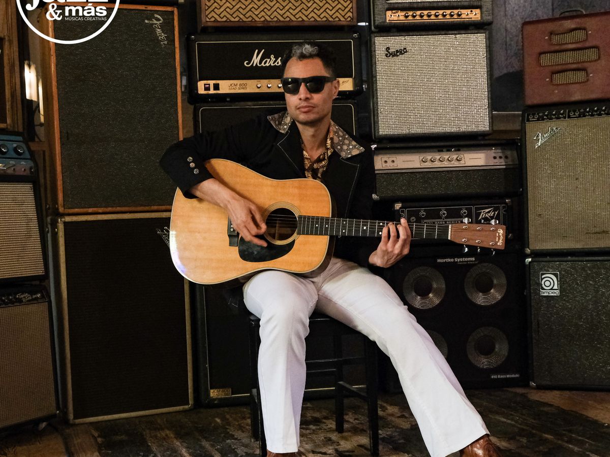 José James & Célia Kameni: Marvin Gaye’s I Want You