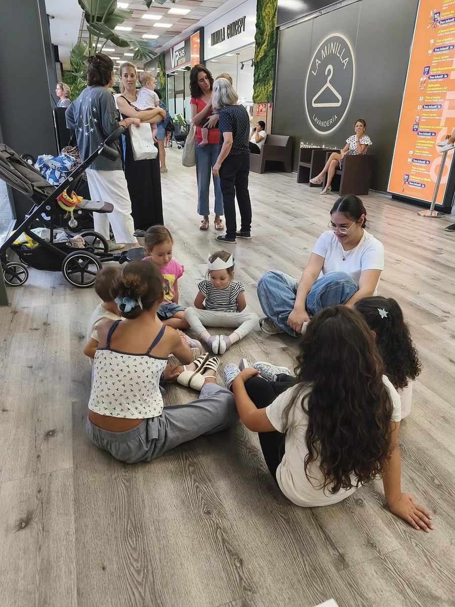 Children's Activities at Minilla Center
